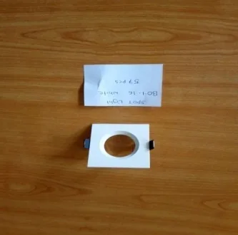 DOWNLIGHTER WHITE 80X80 1605-16 